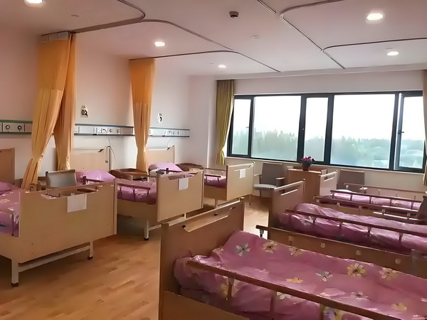 深圳入户标准_「女性互助」大潮中，为什么《花漾》要呈现女性关系中的「毒性」成分？ 段时继续间恐怕还能活一